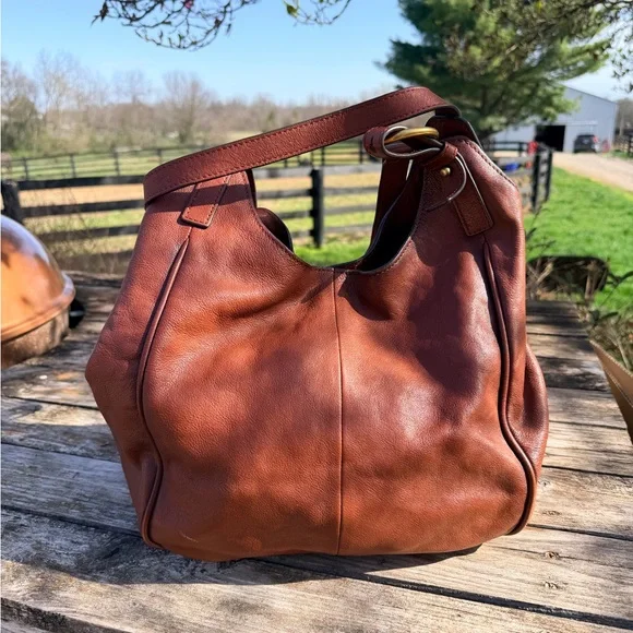 Frye Chestnut Brown Pebbled Leather Hobo Shoulder Bag - Picture 2 of 15